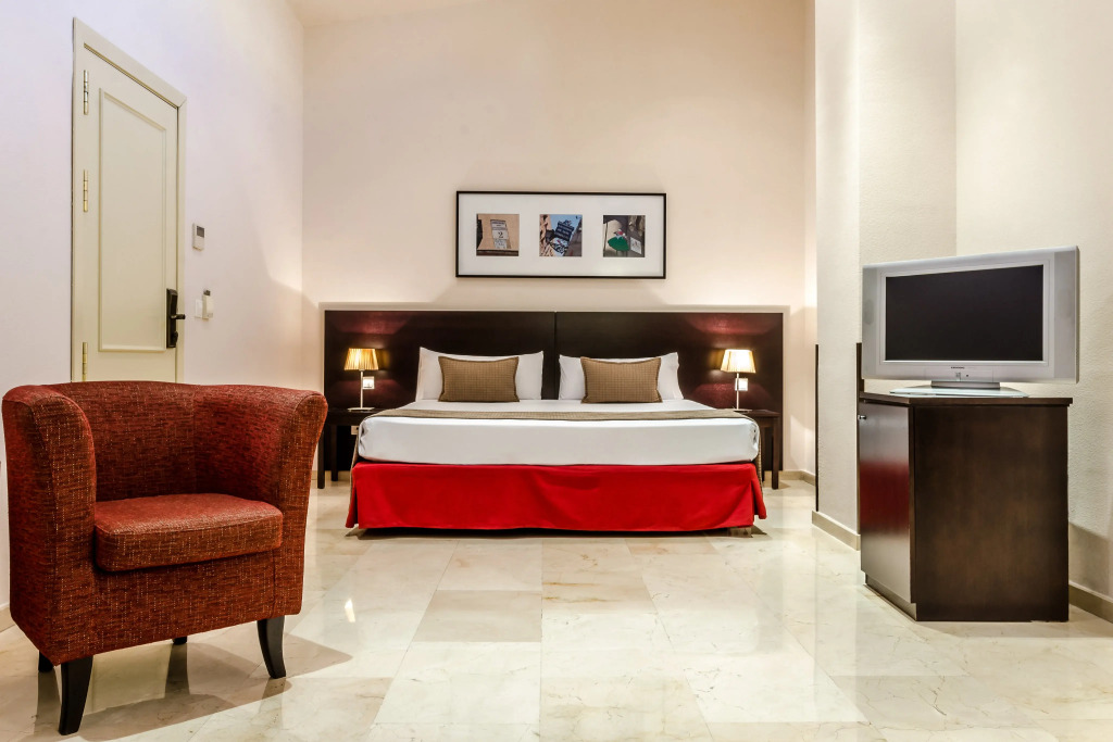 Exe Suites 33