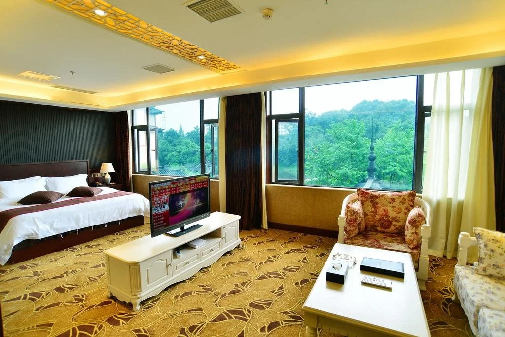 Lake Impression Resort Hotel