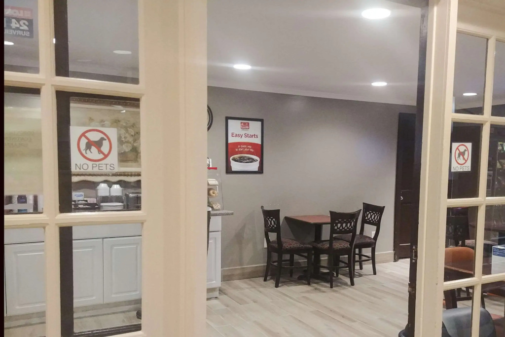 Econo Lodge Milldale - Southington