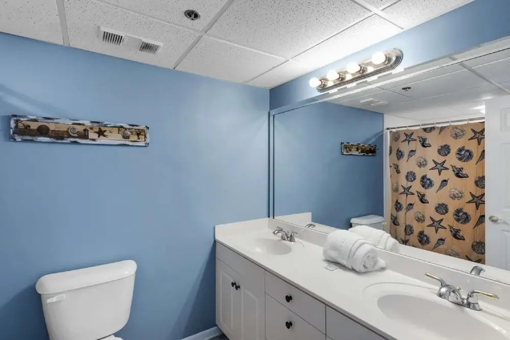 Long Beach Tower 3, 3 Bedroom Apartment
