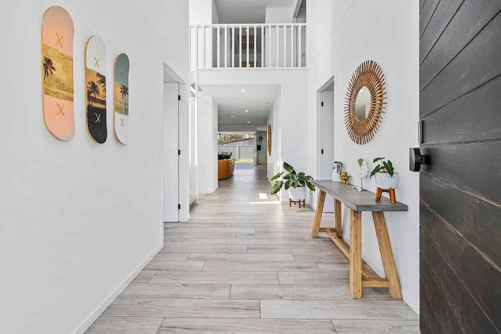 Beach Home in Burleigh Waters