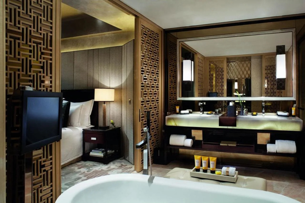 The Ritz-Carlton, Hong Kong
