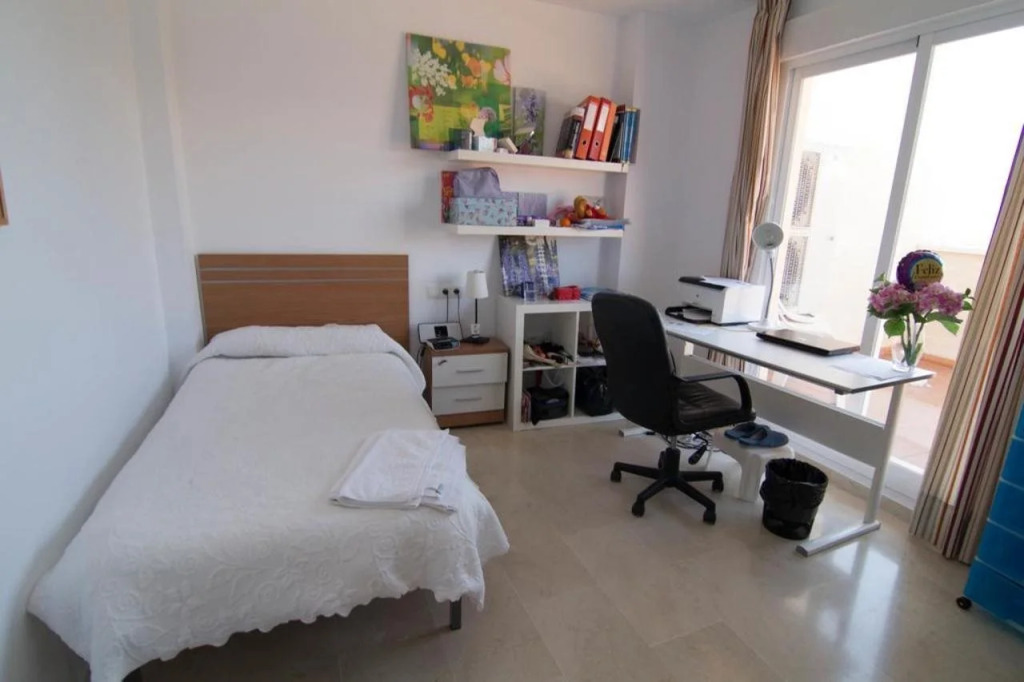 Residencia Universitaria Alfil