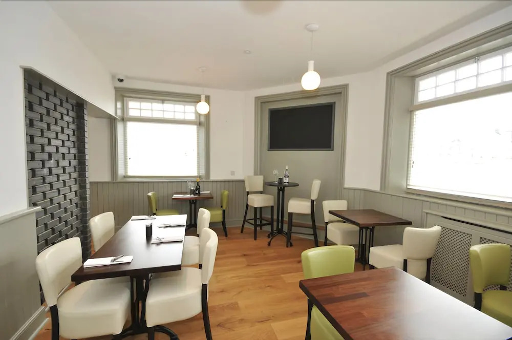 L'hote Boutique Hotel