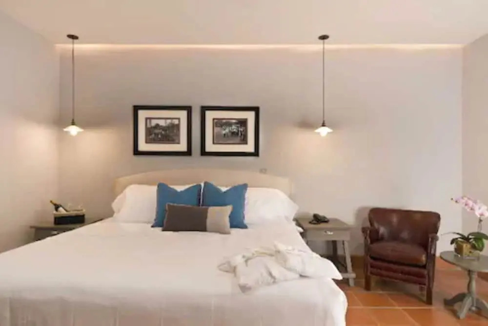 Alta Las Palomas Hotel