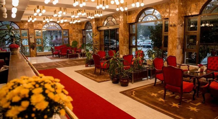 Hotel Grand