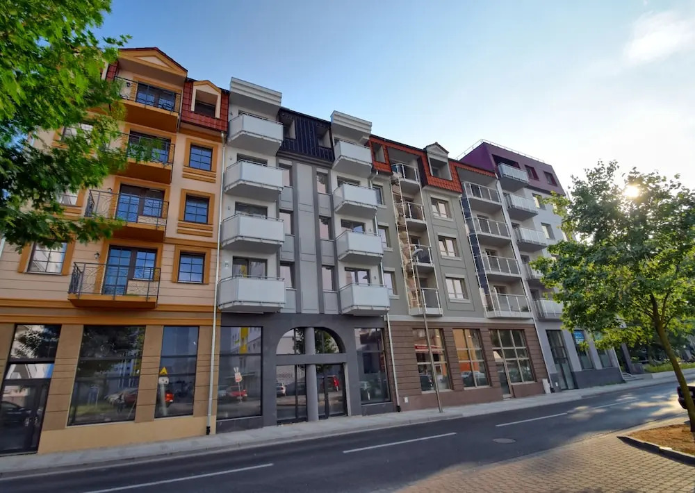 Ambria Apartments II