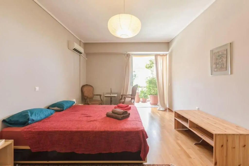 Spacious & Modern flat in Heart of Athens