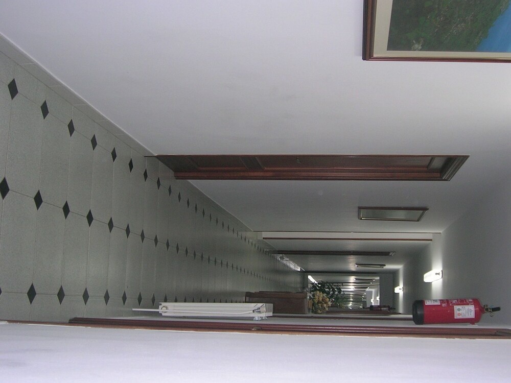 Hotel La Encina Celorio Llanes PARKING