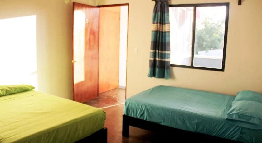 Hostal Azul y Blanco