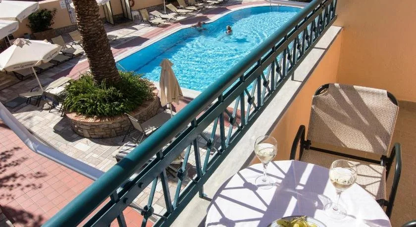 Lefktron Hotel