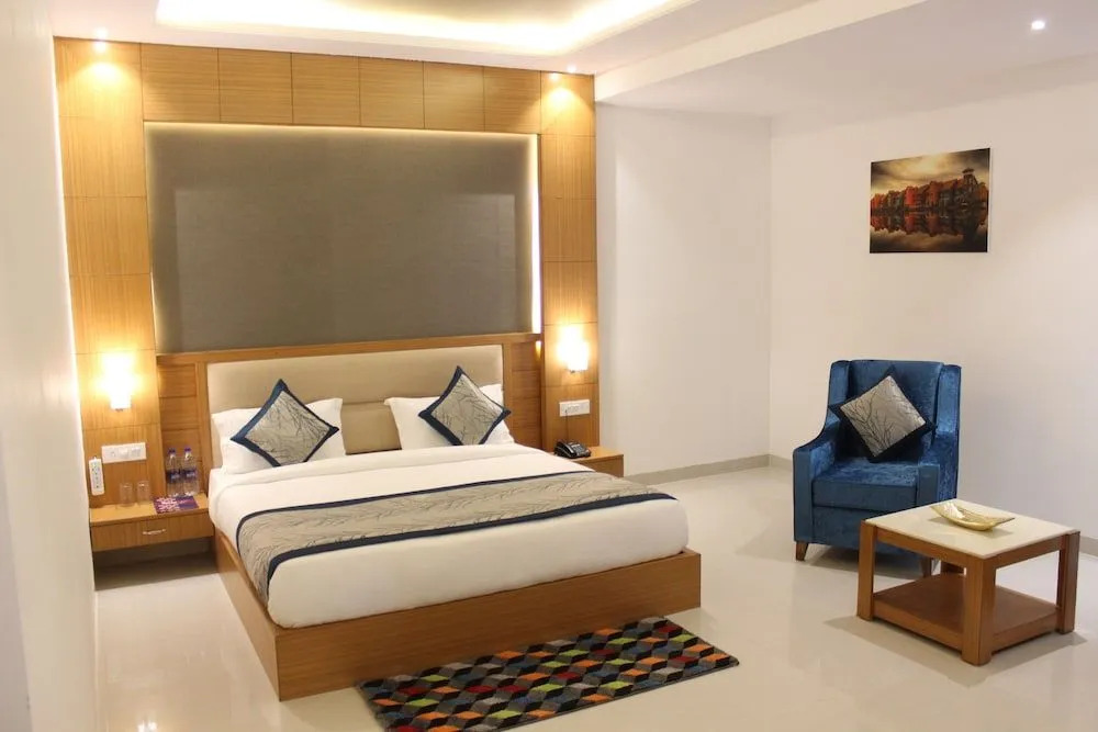 Hotel Banz Near Indira Gandhi Airport Delhi
