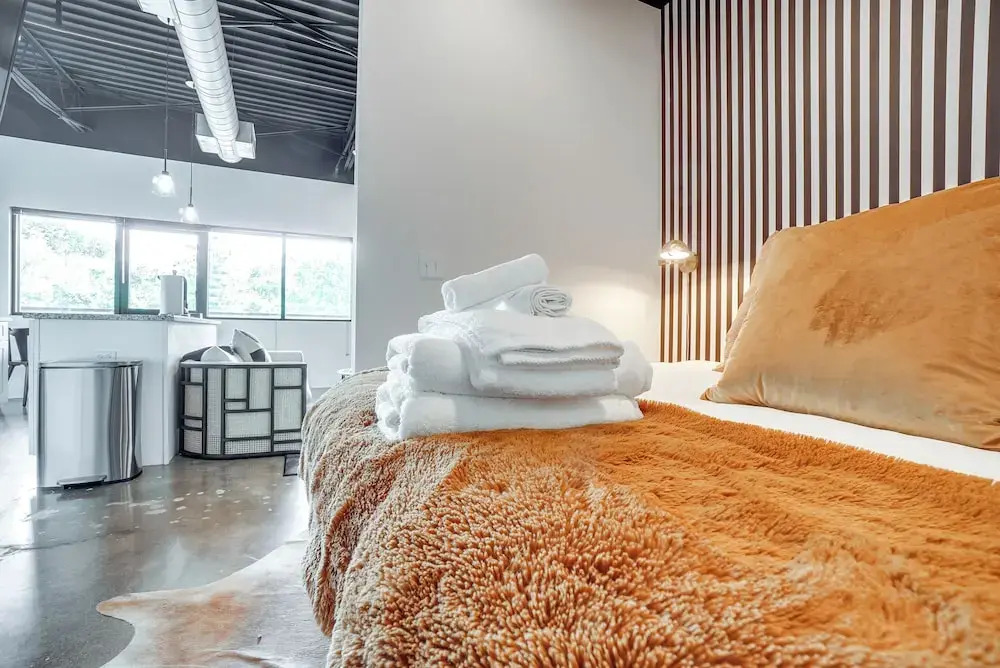 Modern Nashville Studio ~ 5 Mi to Downtown!