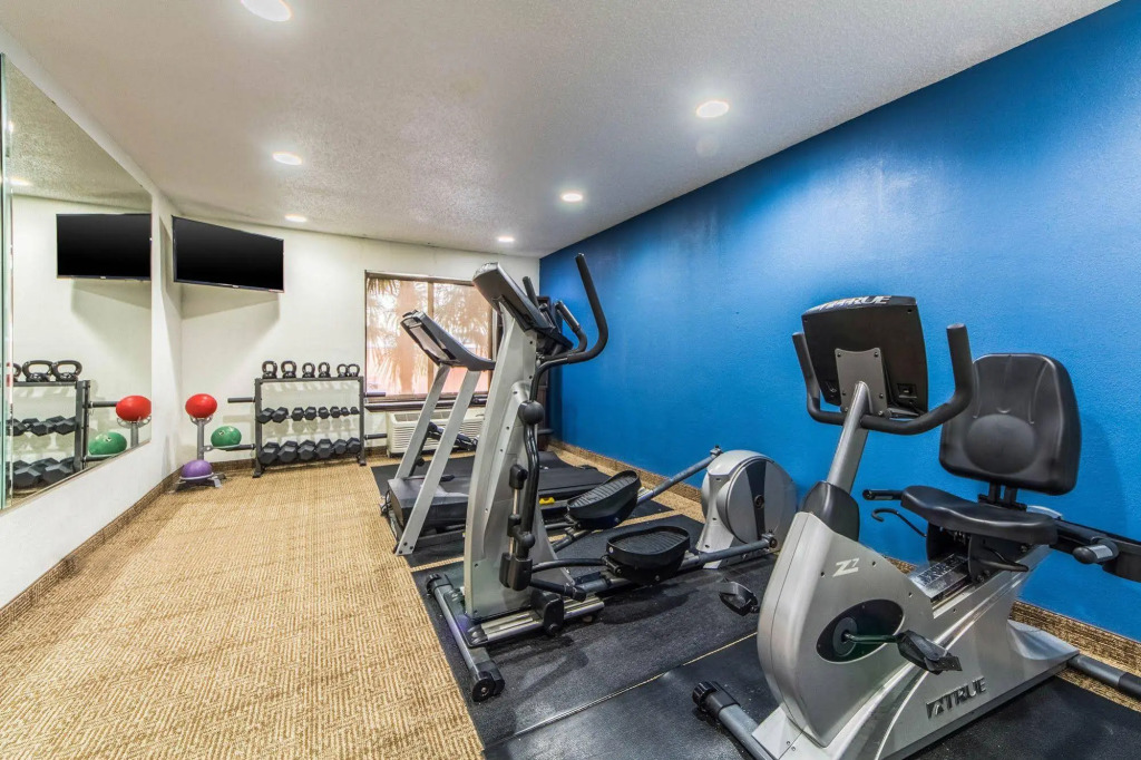 Comfort Inn Dallas Park Central