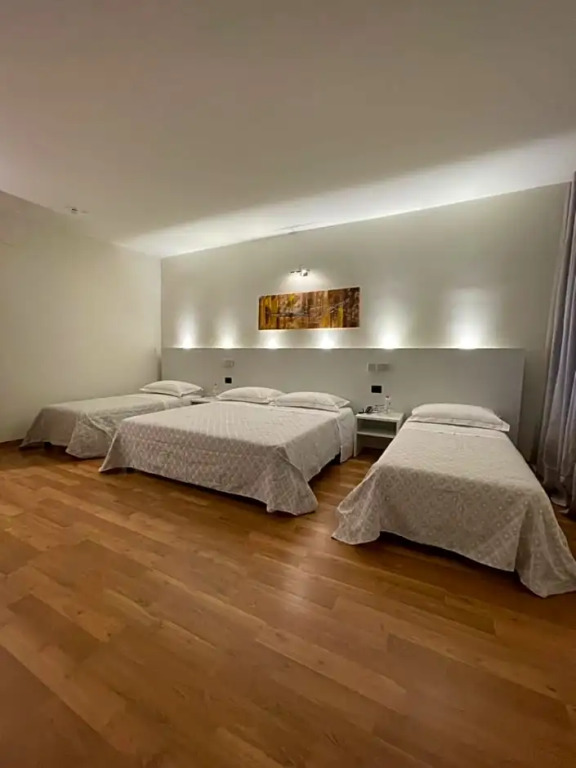 Confidence Hotel Ligabue