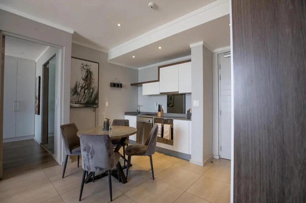 Standard Apartment, Very Cosy and Stylish Suitable for a Romantic Outing
