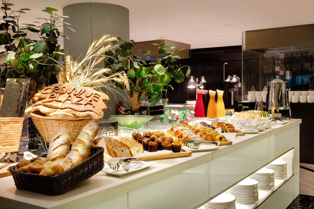 InterContinental Shanghai Harbour City by IHG