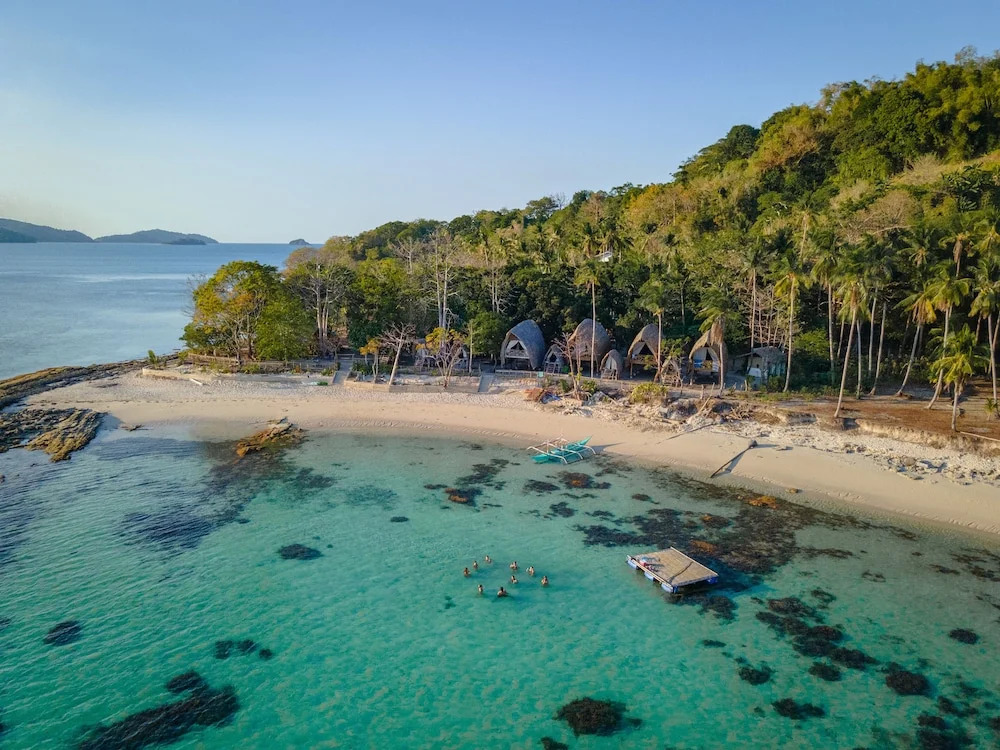 Isla - The Island Experience