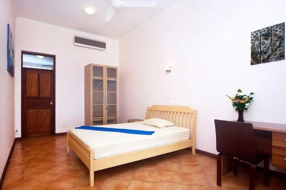 Baan Jai Dee Beach Front Hotel