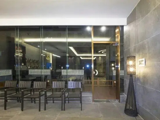Huitu Hotel (Huizhou Railway Station)