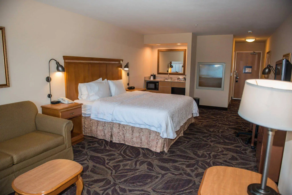 Hampton Inn & Suites Bremerton