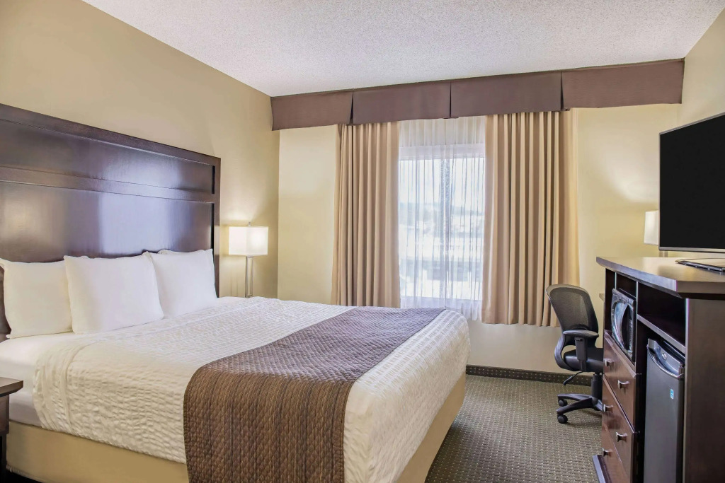 Days Inn by Wyndham Cranbrook Conference Centre