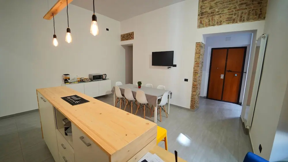 Neapolitan Flat B&B