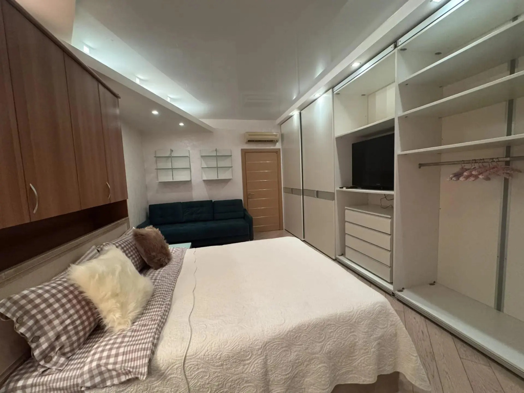 Viahome на улице Кирова 25