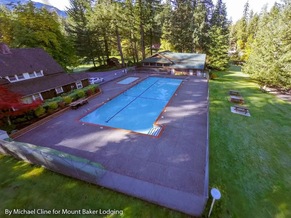 98SL - Hot Tub - BBQ - Pets Ok - WiFi - Sleeps 6