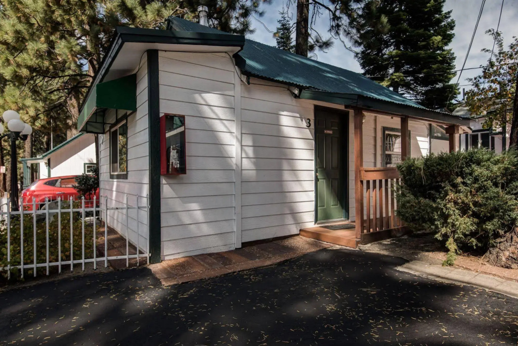 Docs Cottages South Lake Tahoe