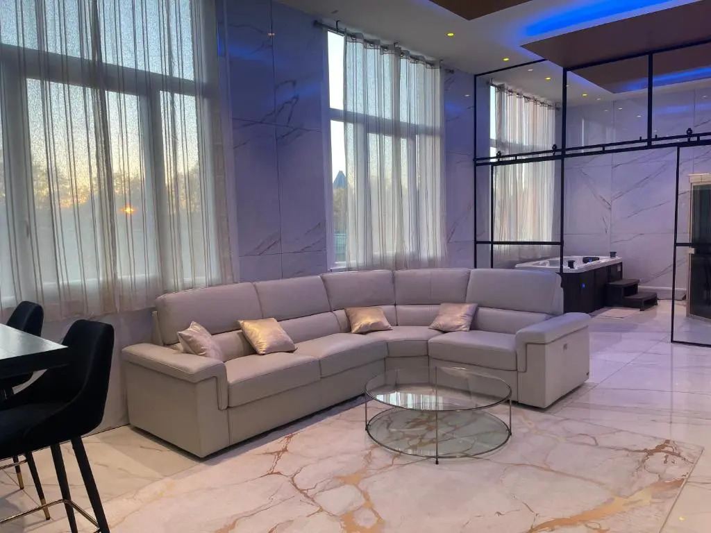 Golden Suite