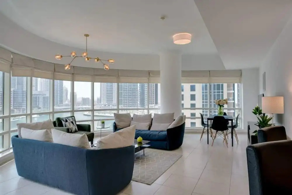 Airy Apartment With the Best View of Marina!