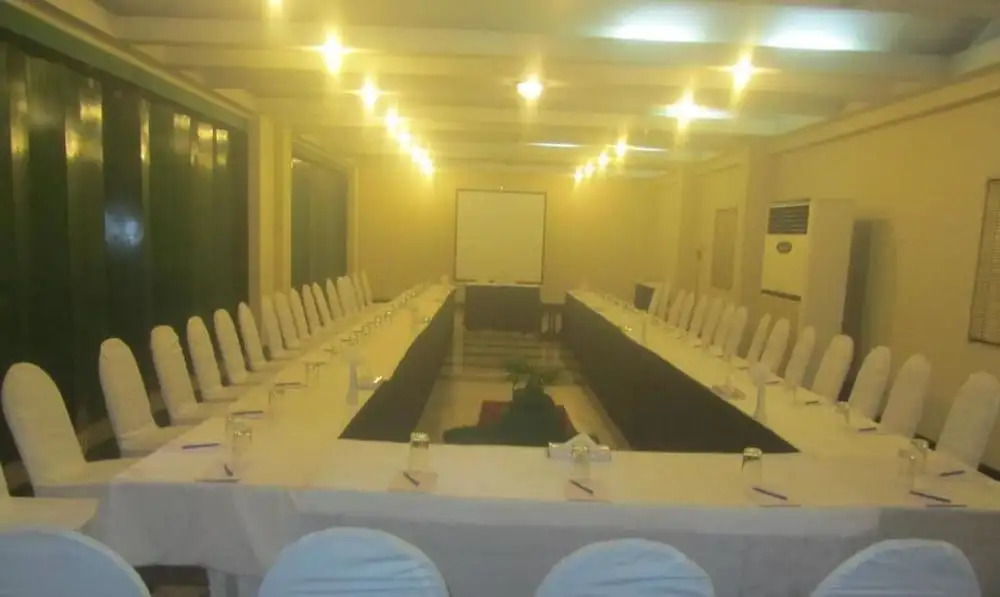 Carlton Tower Hotel Lahore