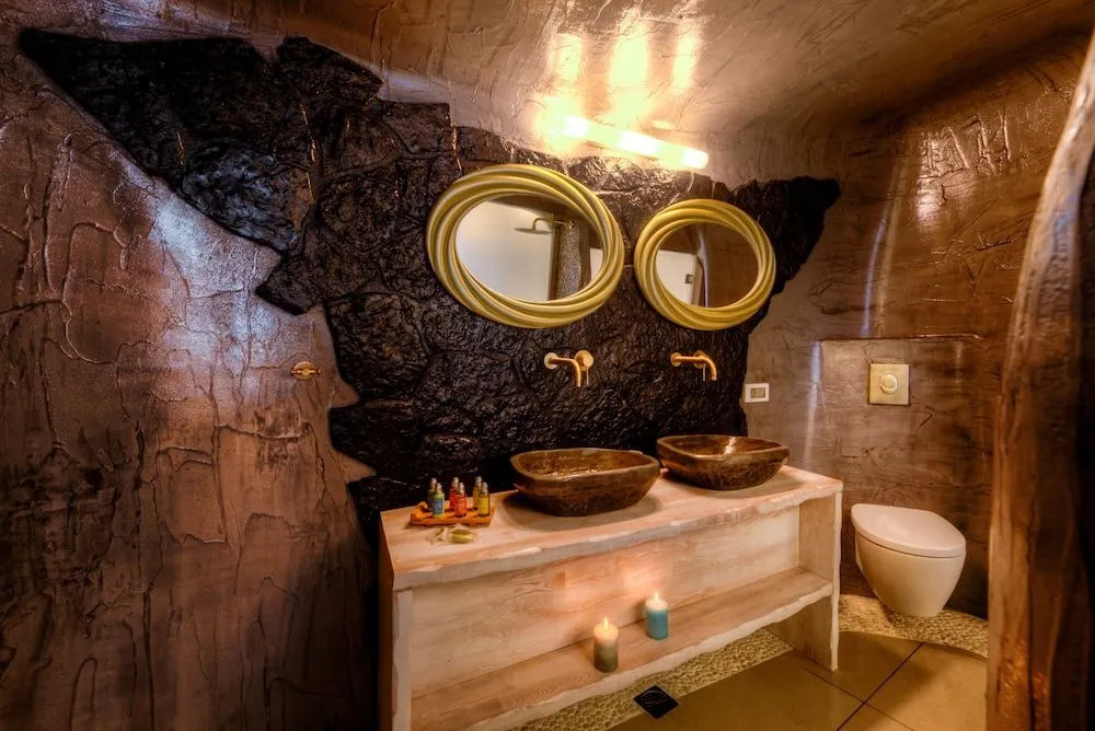 ArmonOia Luxury Caves