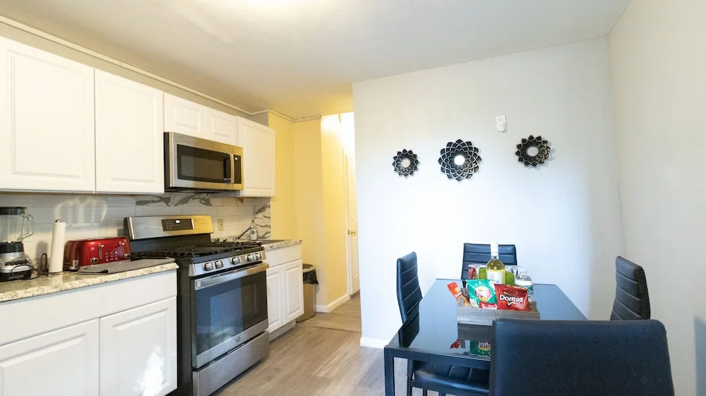Cozy Shack-1 Bedroom Studio