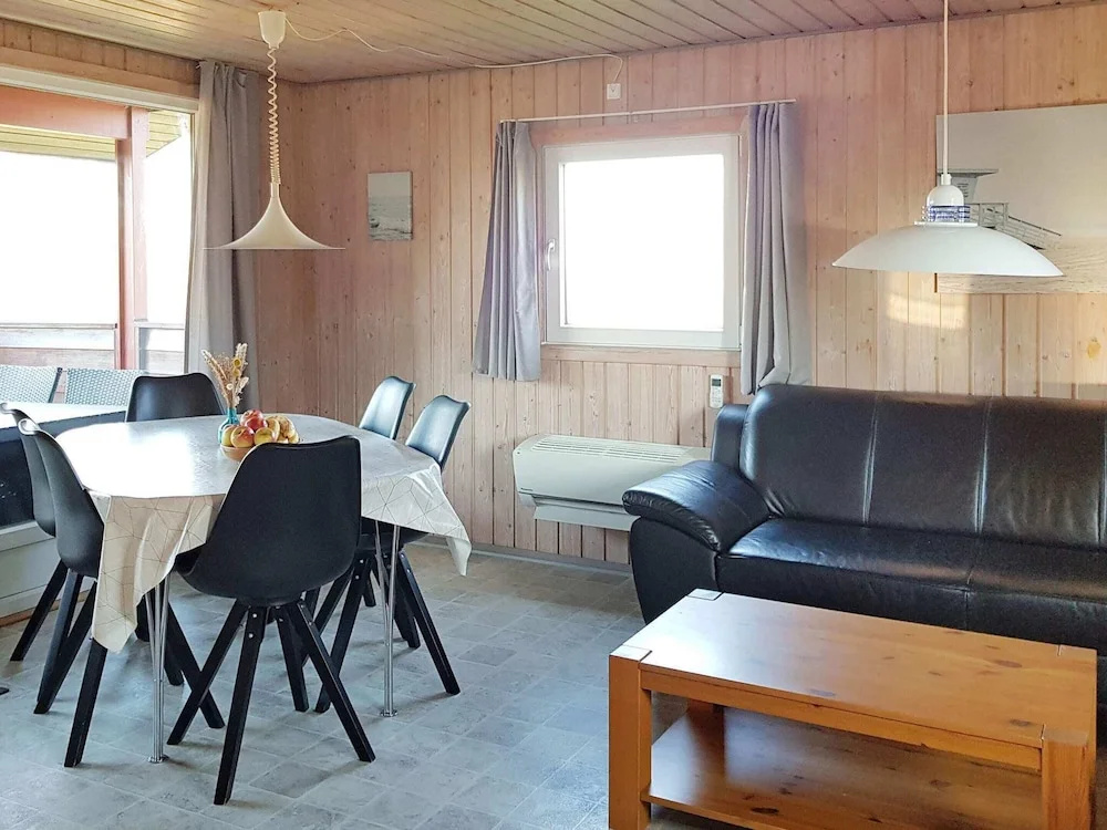 Peaceful Holiday Home in RÃ¸mÃ¸ near Sea