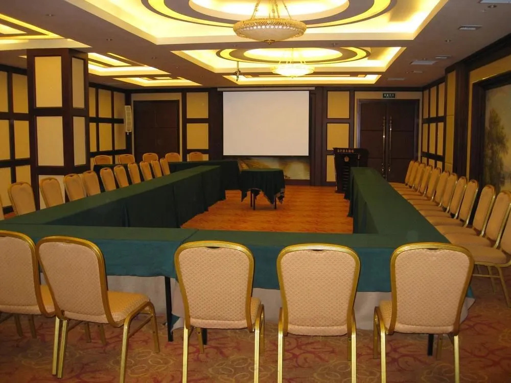 New Paris Hotel - Harbin