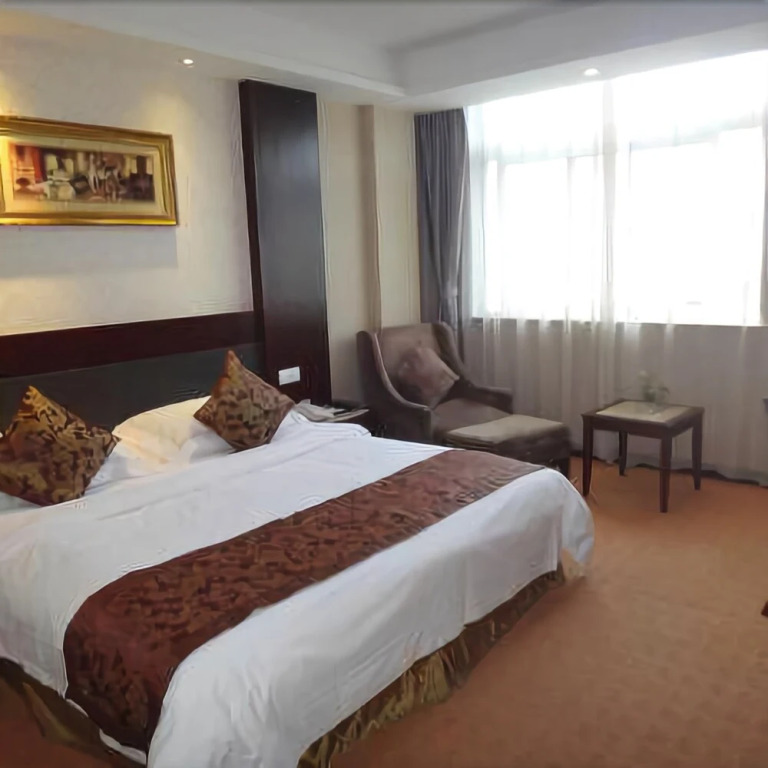 Athena Inn