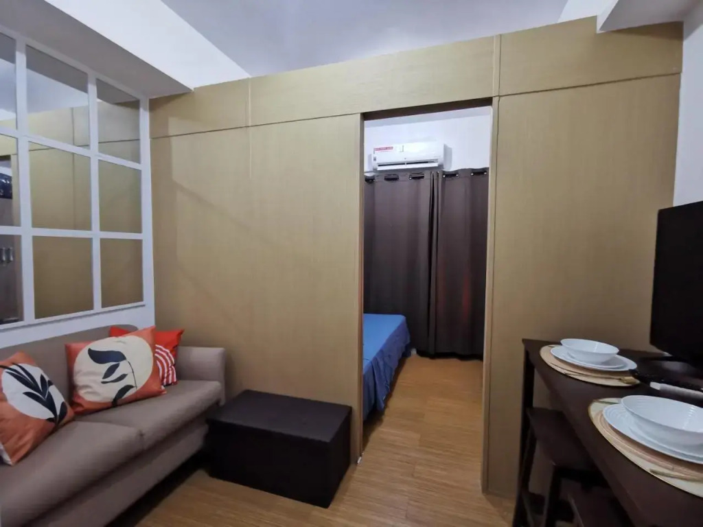 Liam's Pad at grace residences