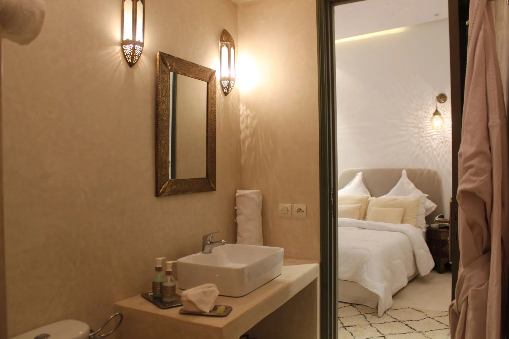 Riad Bensaleh 56