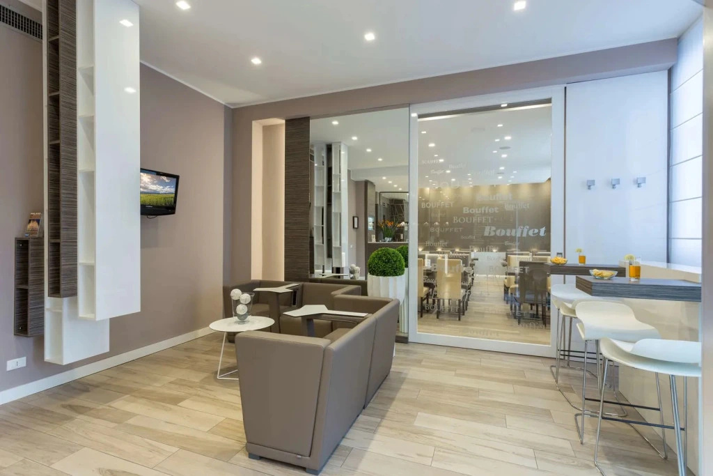 Hotel Mistral