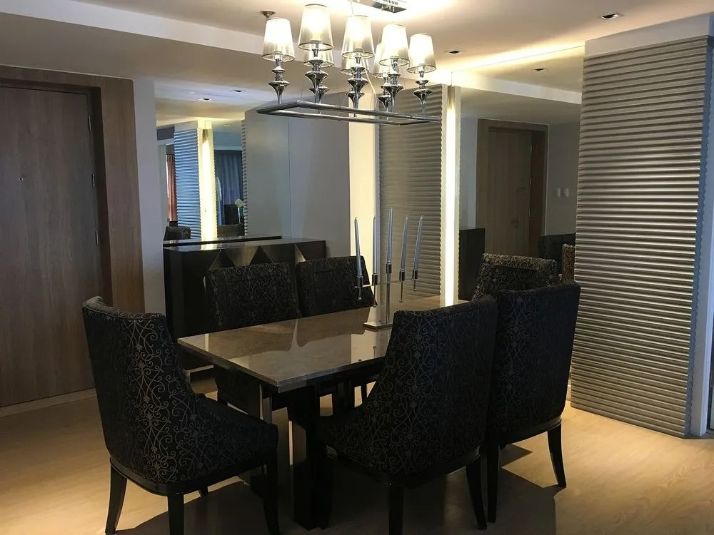 Shang Luxury Suites