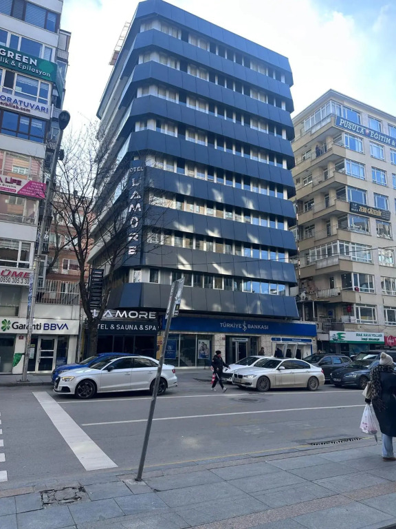 Lamore Hotel