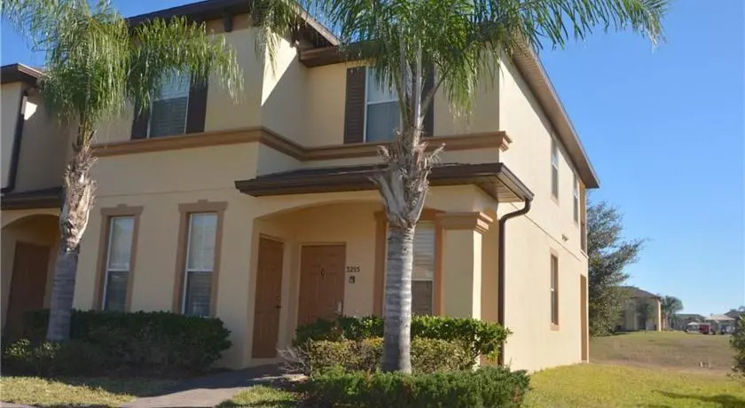 RedAwning Calabria Avenue Holiday home 2