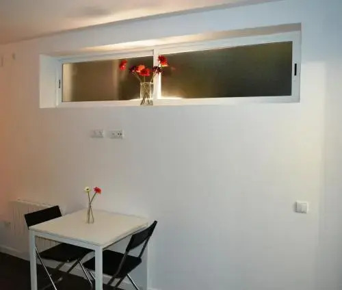 Room Gran Vía Apartments