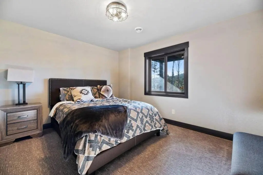 Rising Sun, Restful Cabin At Terry Peak