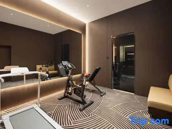 Moore Hotel (Shenyang Shengjing Hospital Huaxiang Branch)