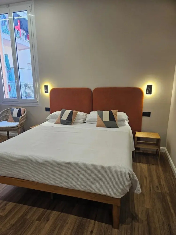 Albium Hotel