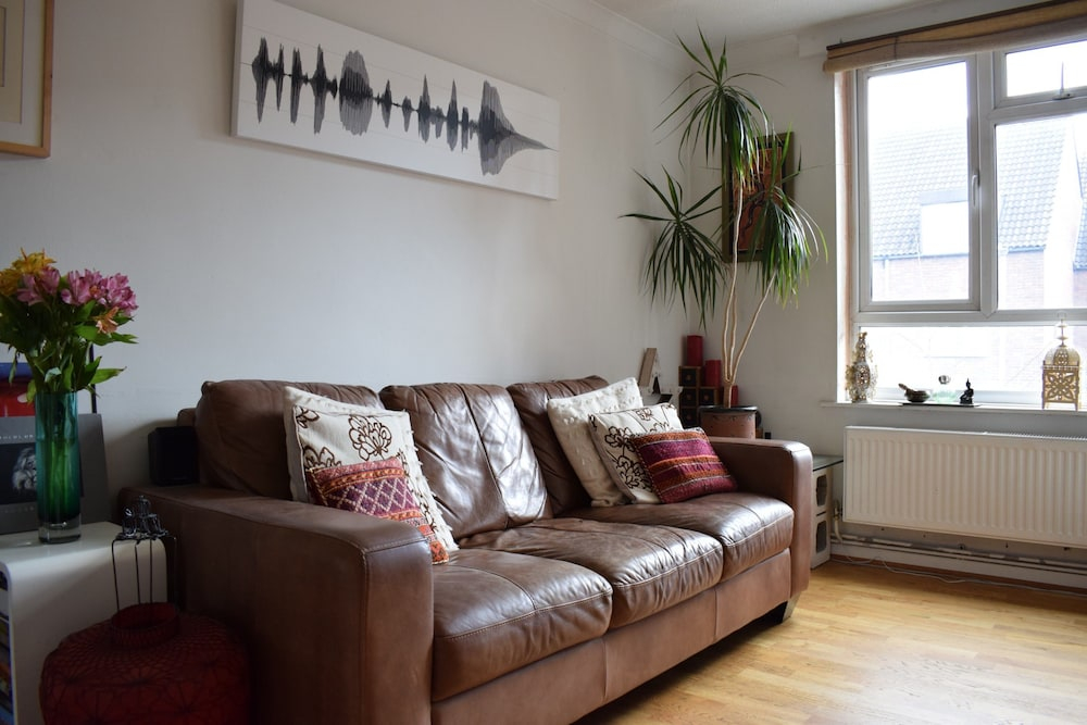 Battersea 2 Bedroom Flat