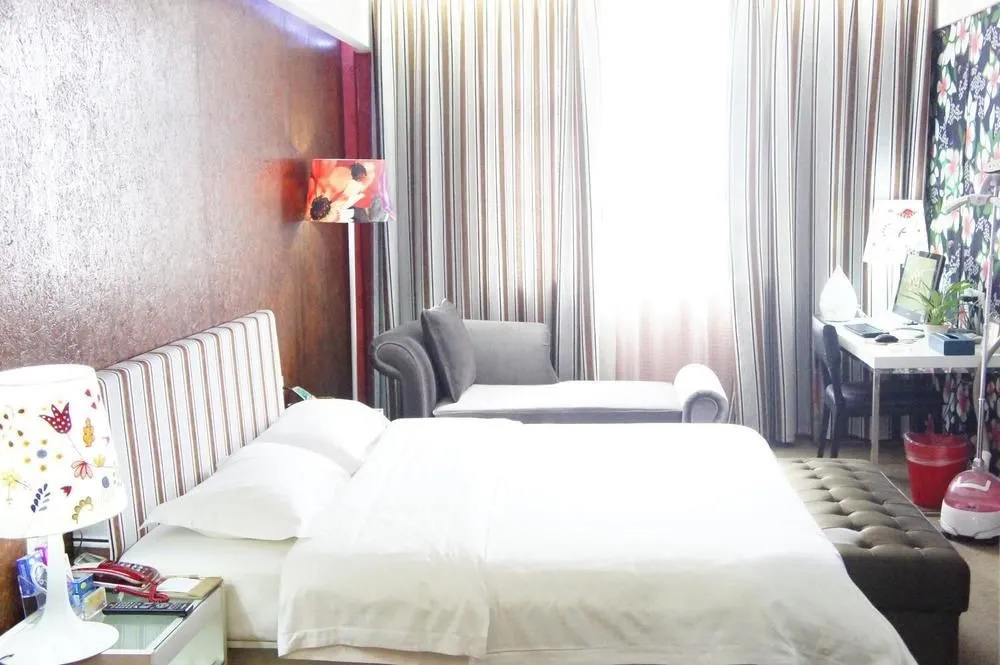 Zhengzhou Oak 5 Seasons Hotel